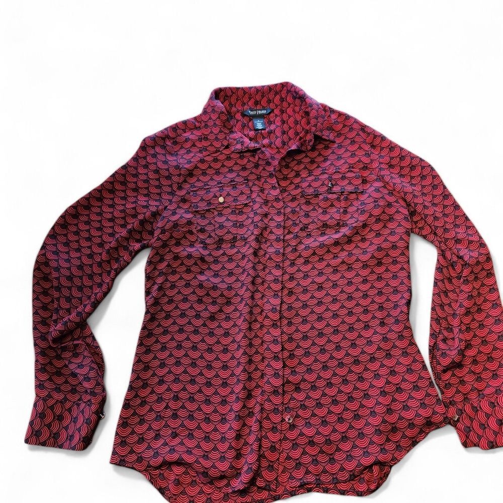 White House Black Market Red and Black Patterned Shirt